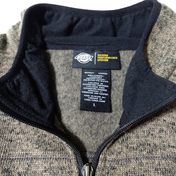 Halfzip Fleece Pullover - Picture 4 of 5